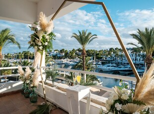 PORT & PALMTREES WEDDING VENUE